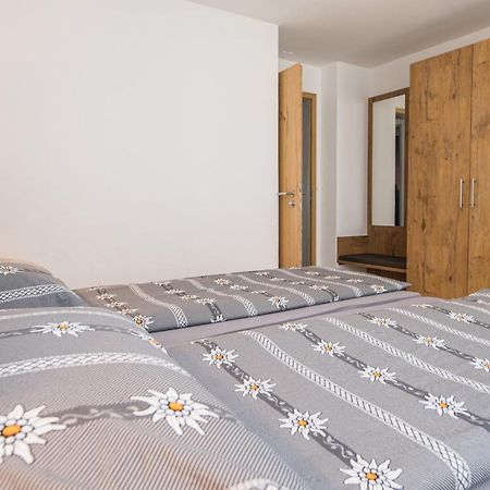 Haus Floralp Apartment Zermatt Ngoại thất bức ảnh