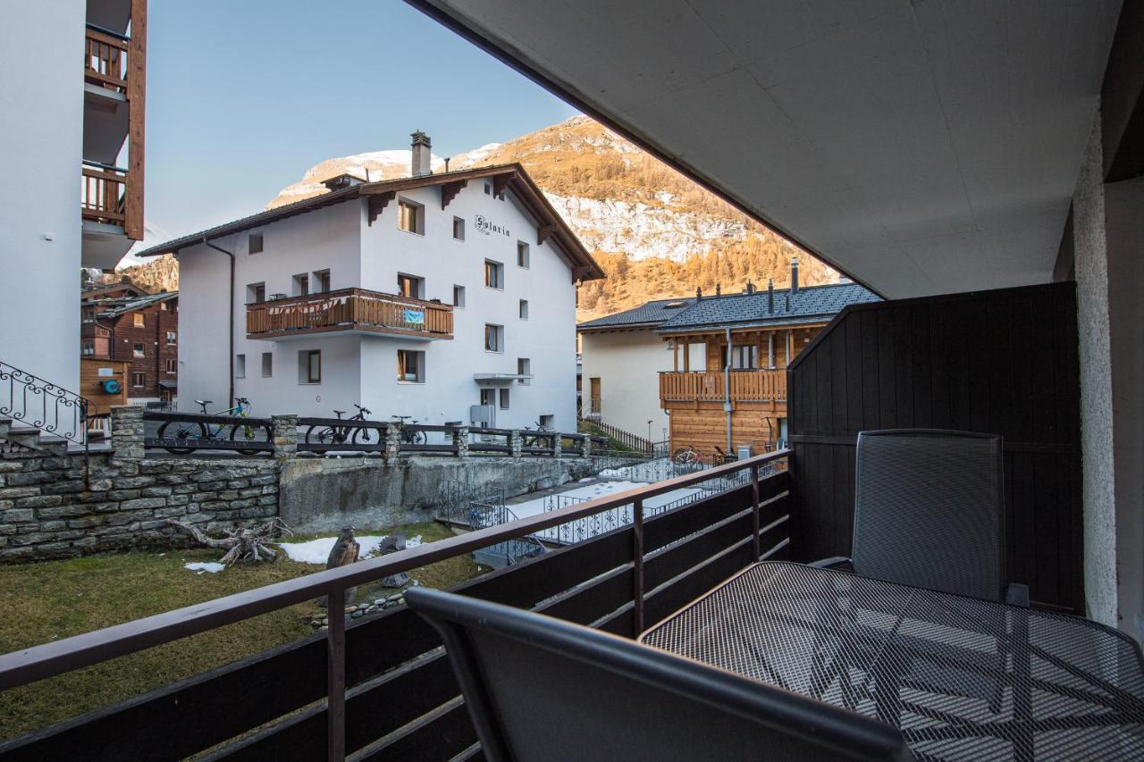Haus Floralp Apartment Zermatt Ngoại thất bức ảnh
